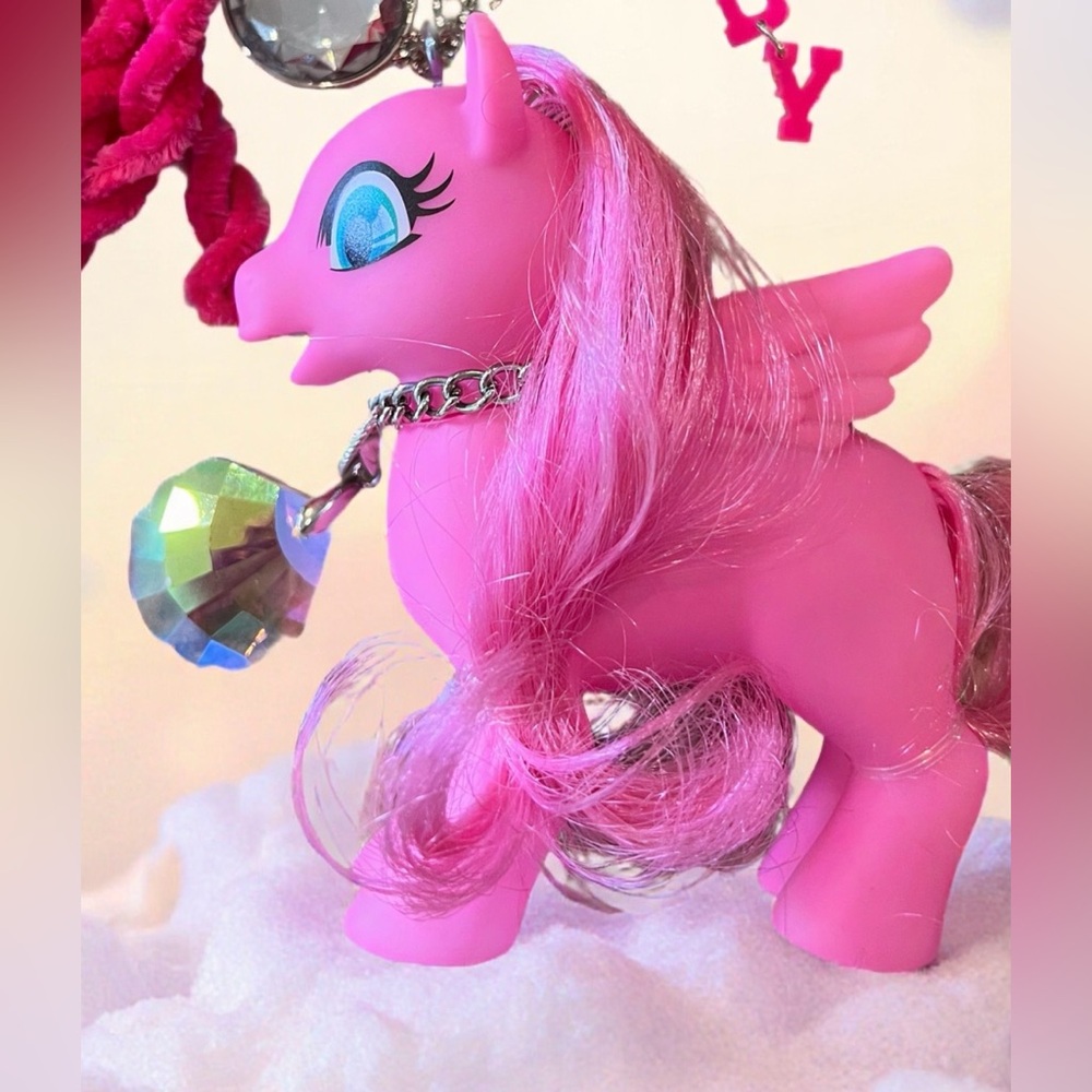 Pink Pony Pegasus Bag Chain - Picture 5 of 17